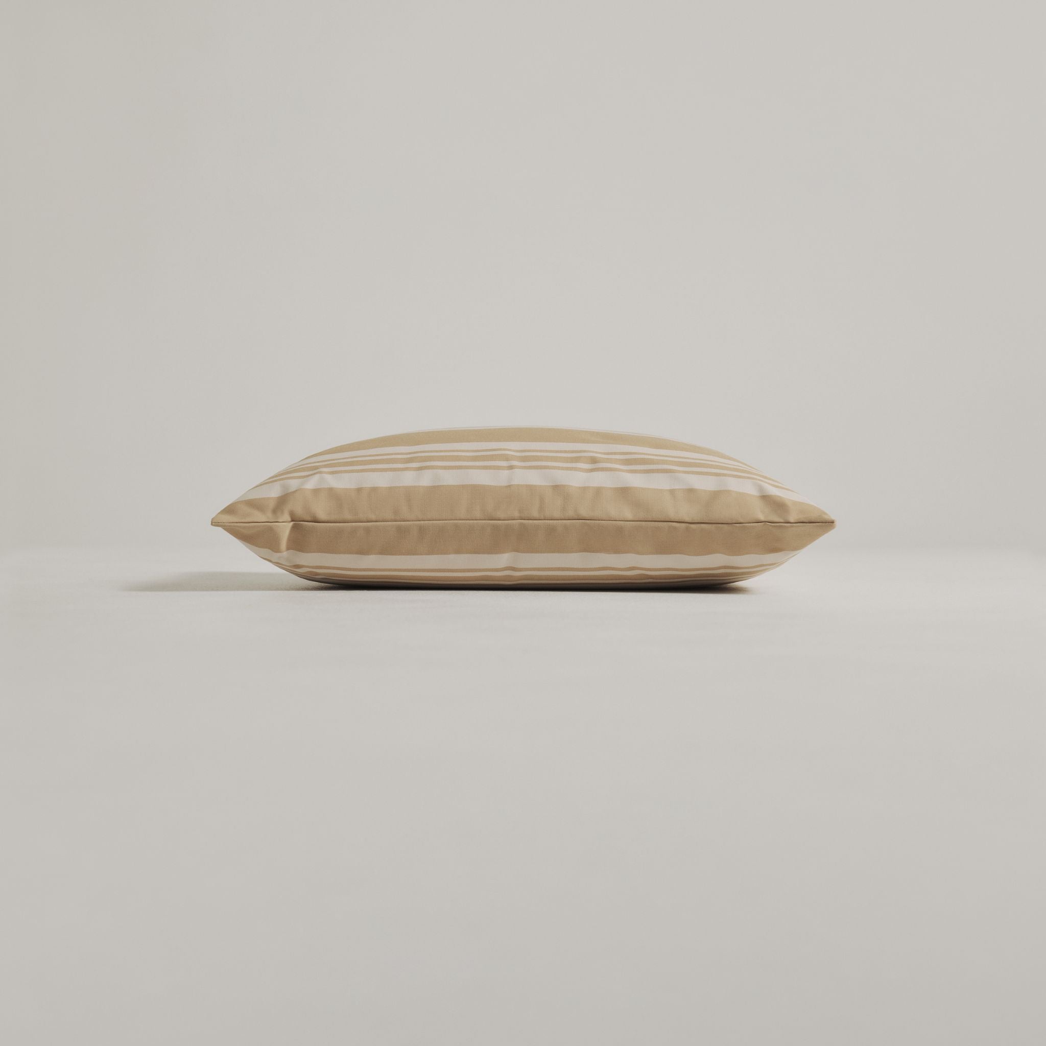 Outdoor pillow 40x60 - Beige stripe