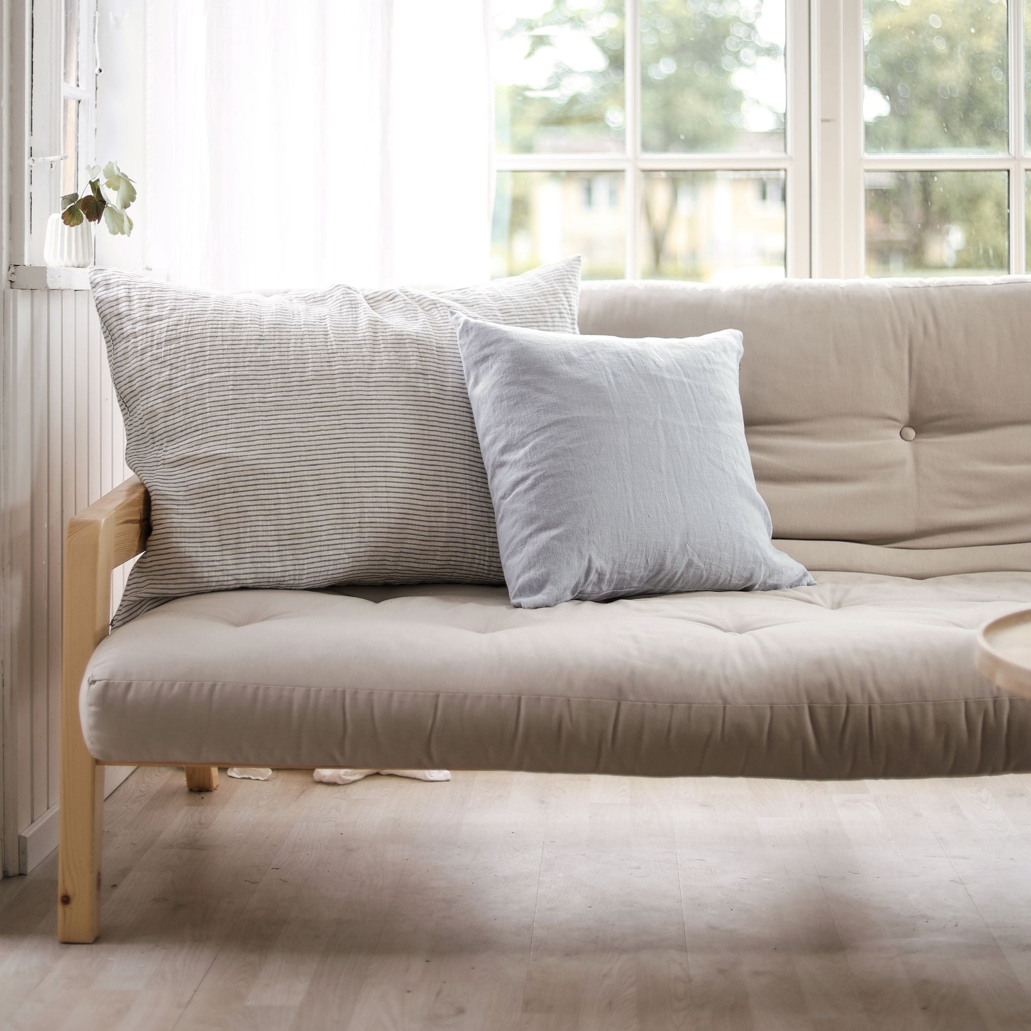 Linen cushion - Sky - 60x80cm